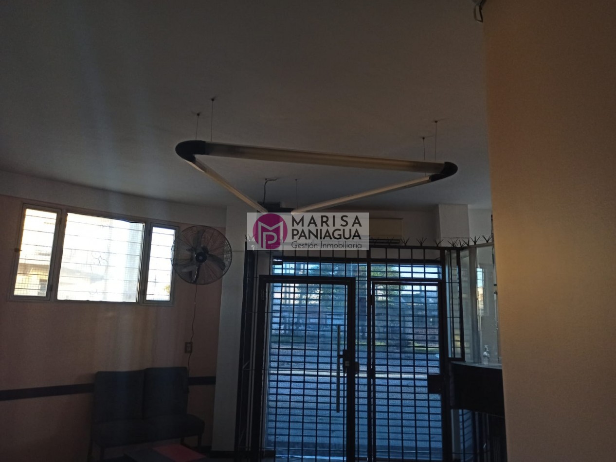 SE ALQUILAN CONSULTORIOS