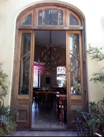 SE VENDE HERMOSA ESQUINA