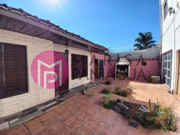 CASA DE DOS PLANTAS CON LOCAL