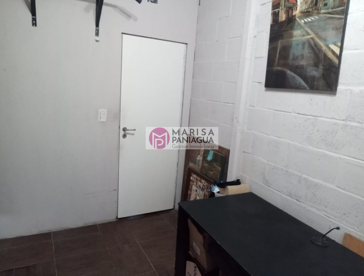 CASA TRES AMBIENTES EN VENTA