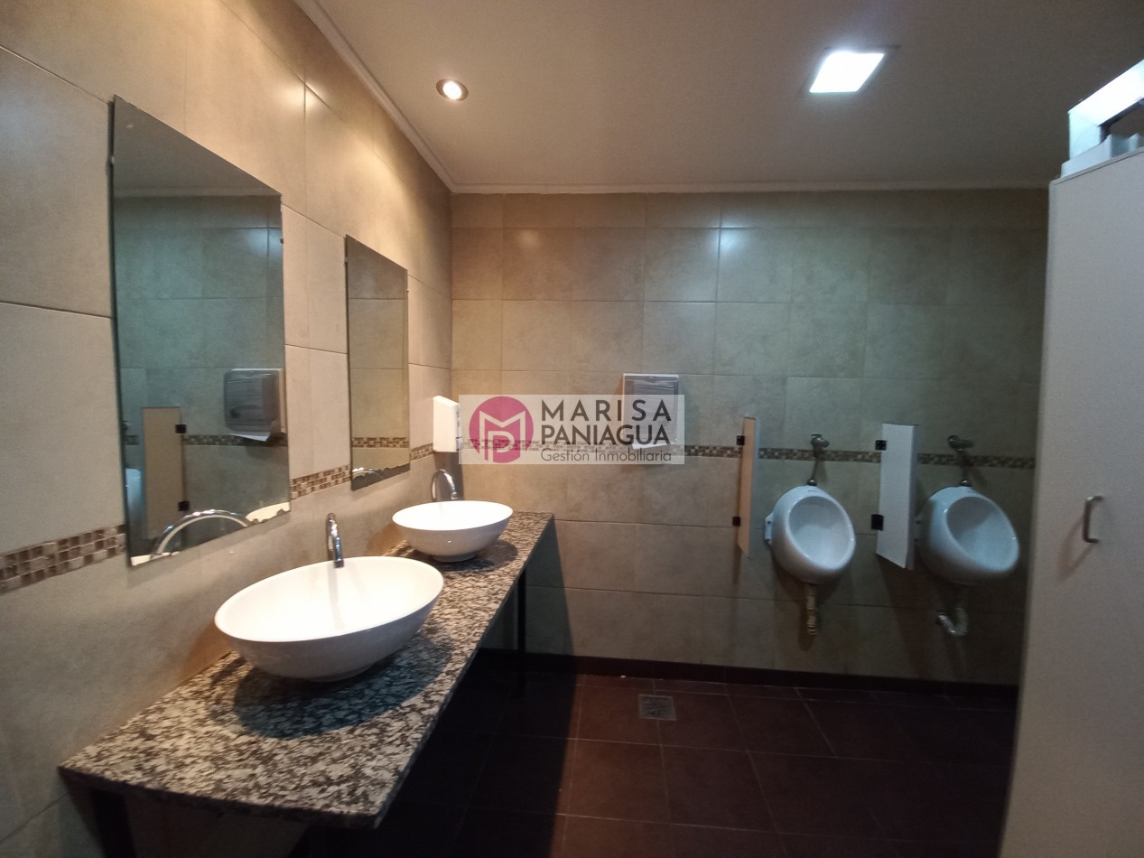 VENTA DE SALON/LOCAL  PARA EVENTOS