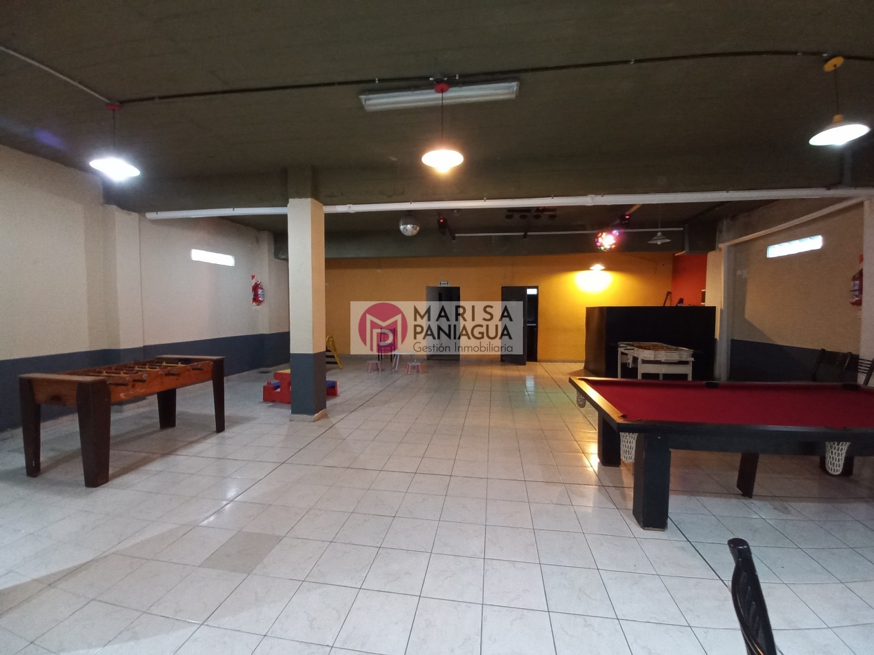 Se vende Salon de Fiesta