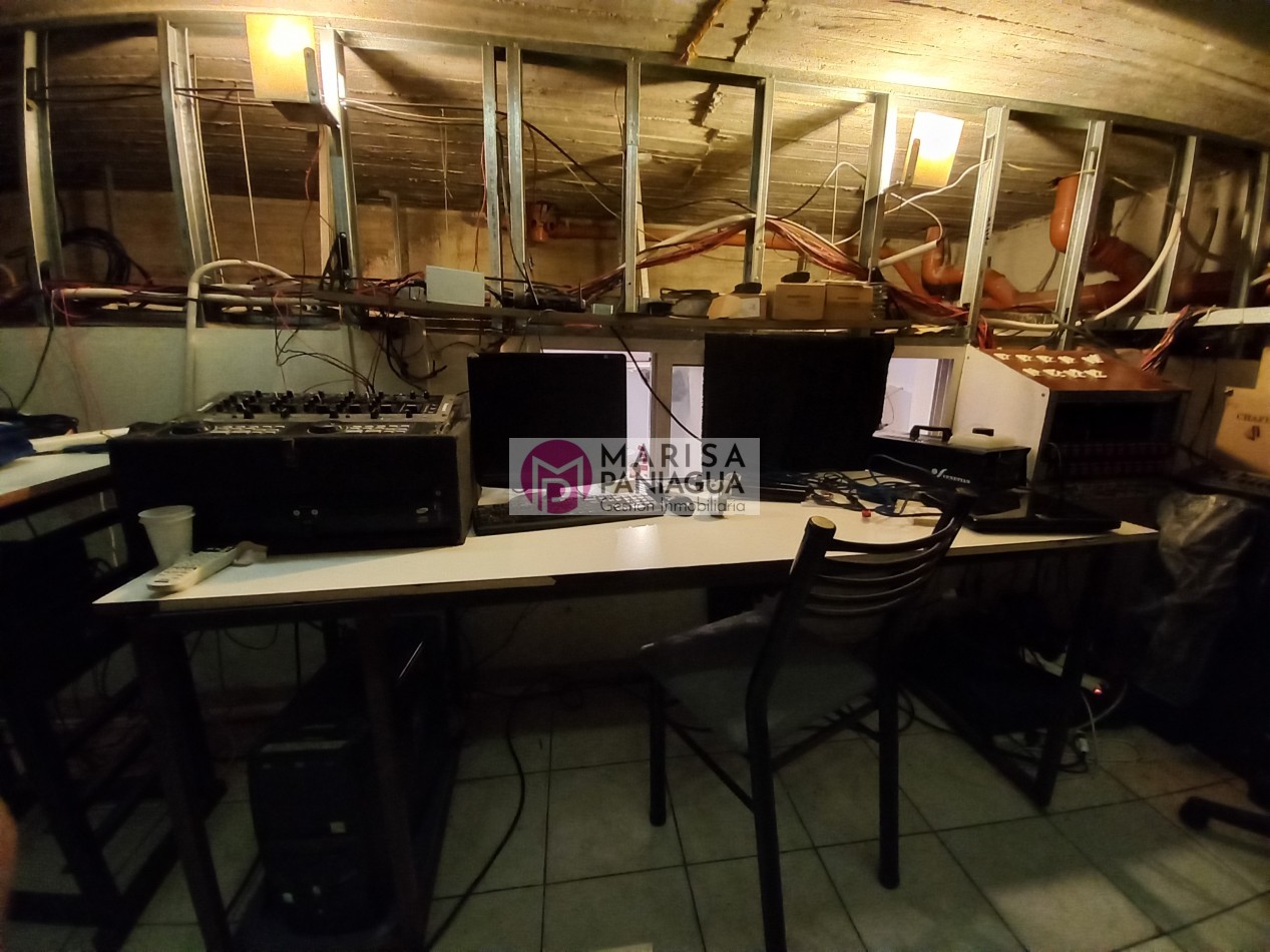 VENTA DE SALON/LOCAL  PARA EVENTOS