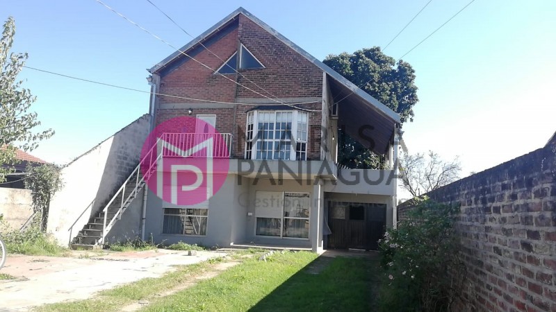 VENTA DE CASA SOBRE LOTE DE 580 mtr2