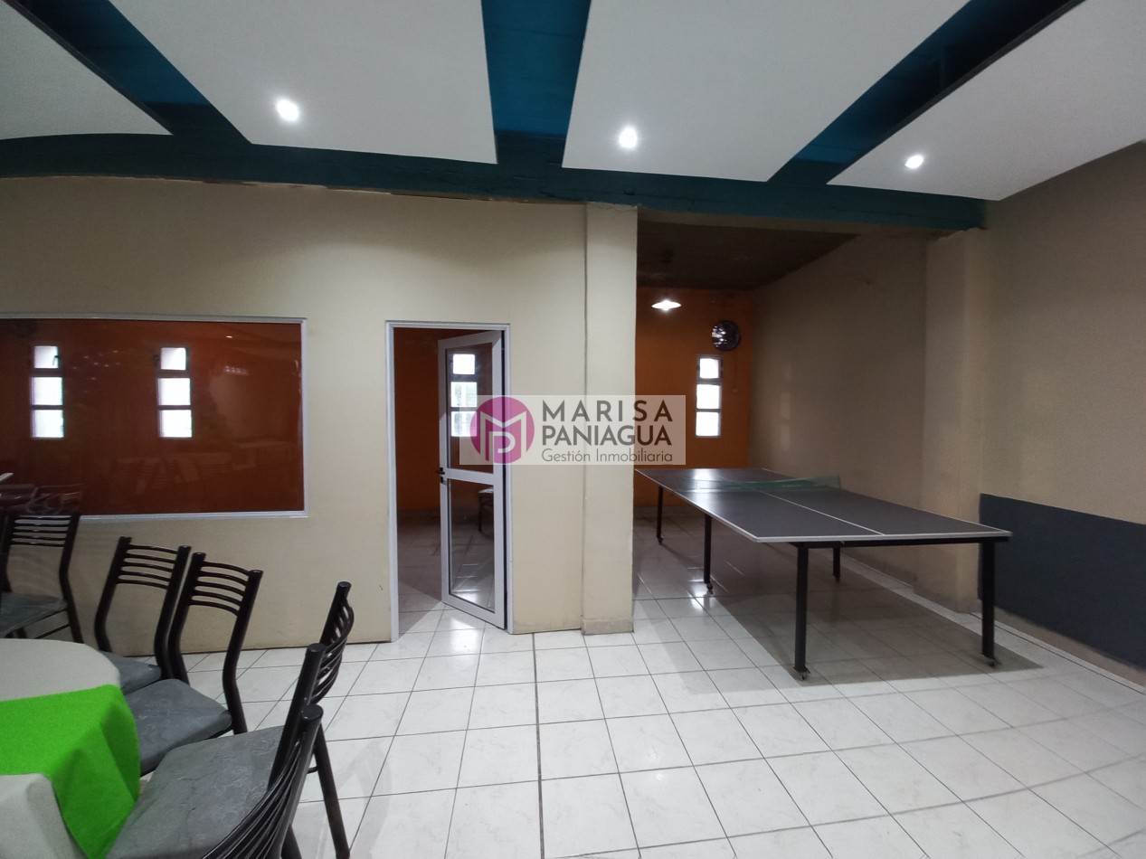 Se vende Salon de Fiesta