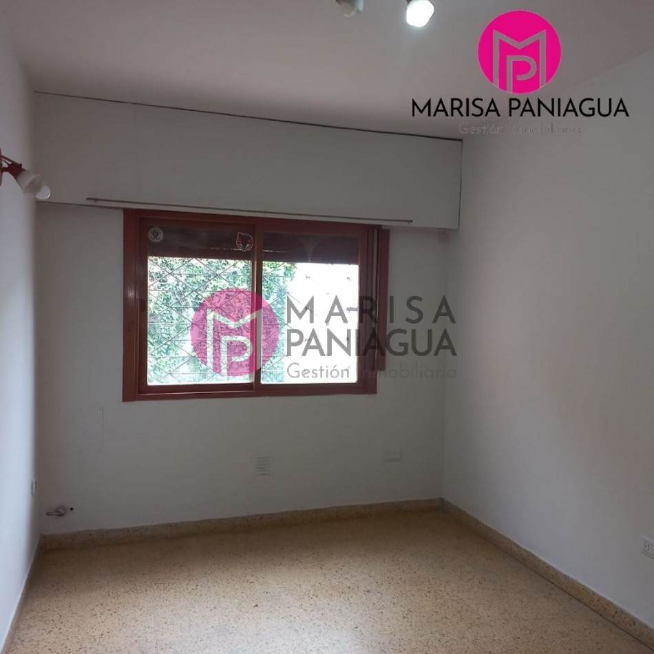 CASA 4 AMBIENTES EN VENTA