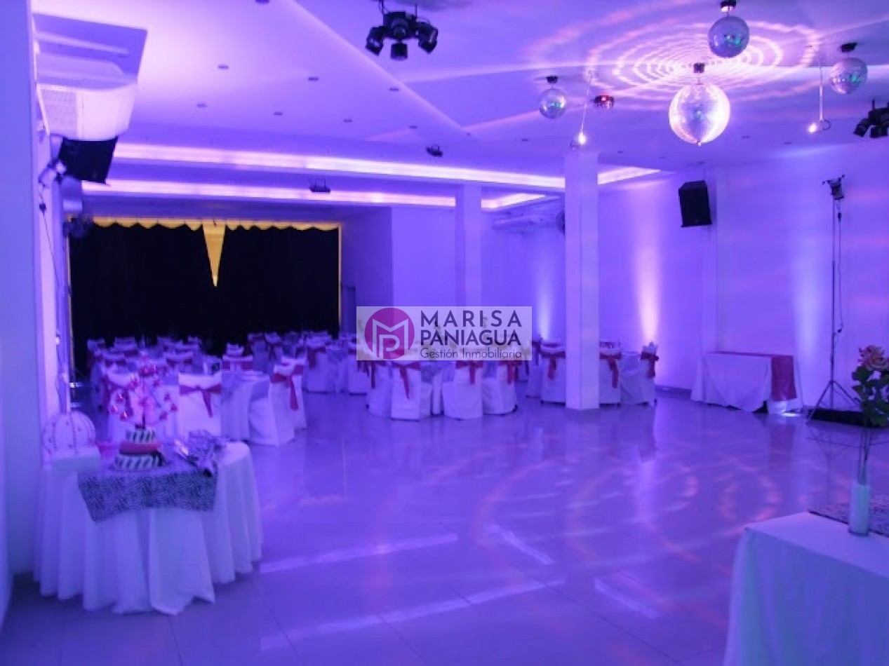 Se vende Salon de Fiesta