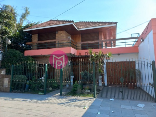CASA 5 AMBIENTES