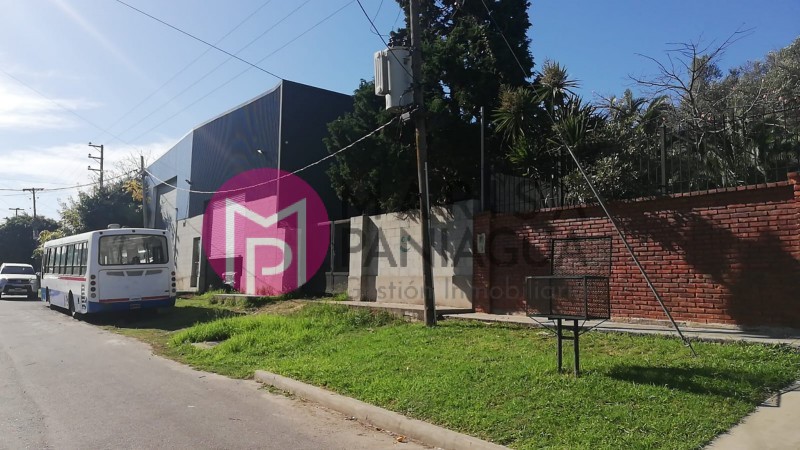 VENTA DE CASA SOBRE LOTE DE 580 mtr2