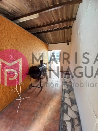 CASA DE DOS PLANTAS CON LOCAL