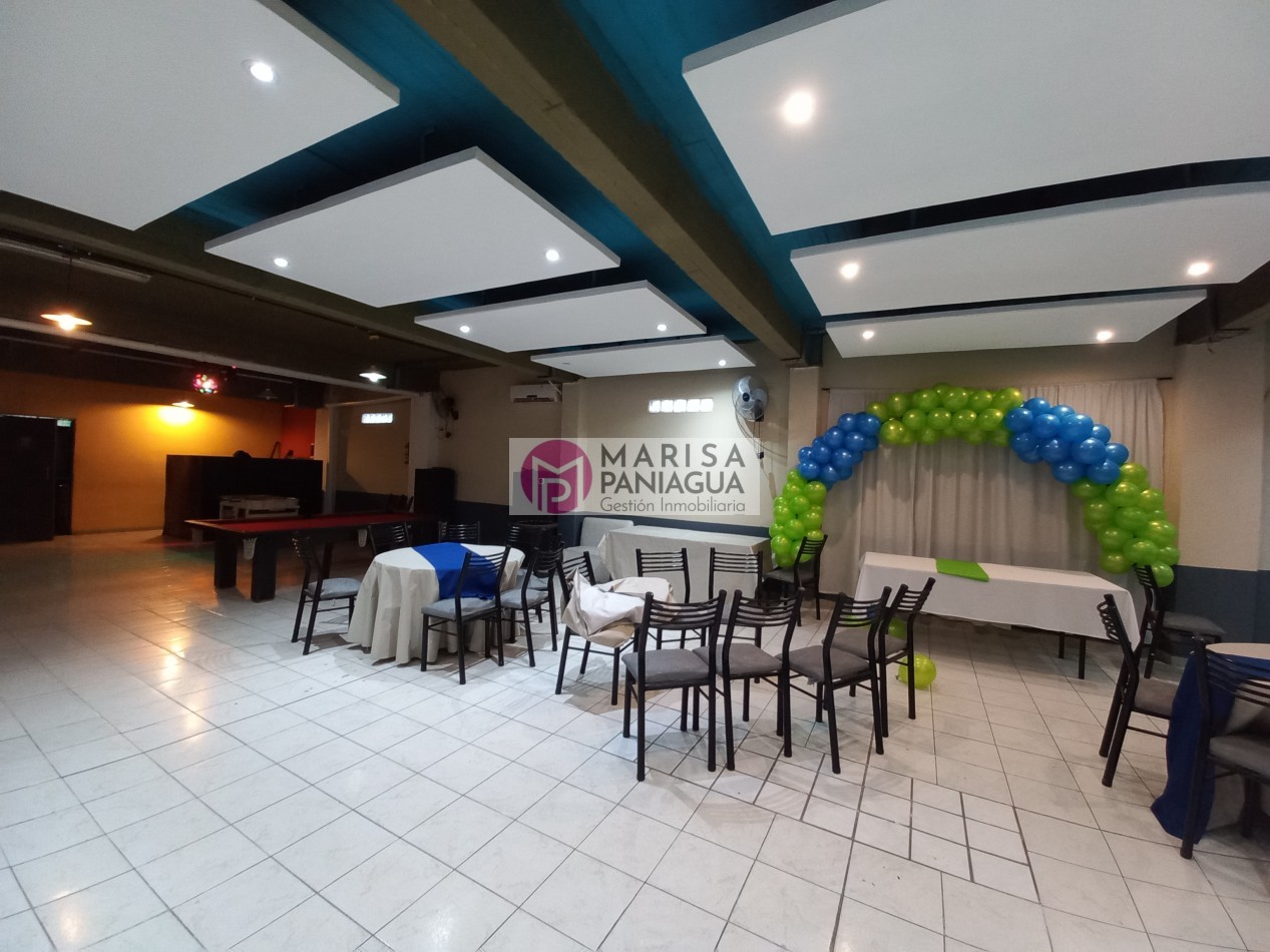 Se vende Salon de Fiesta