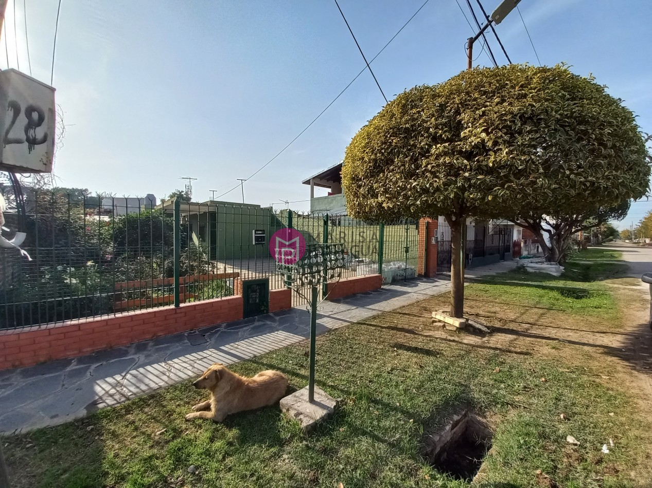 SE VENDE CASA