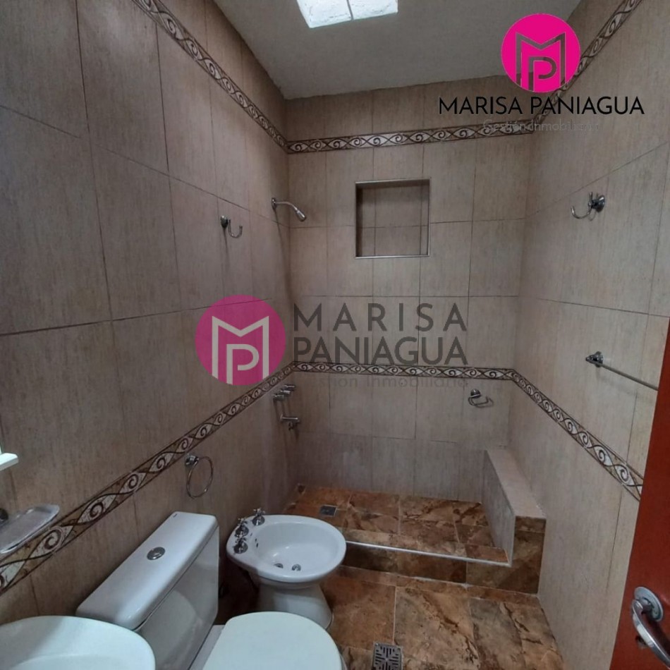 CASA 4 AMBIENTES EN VENTA