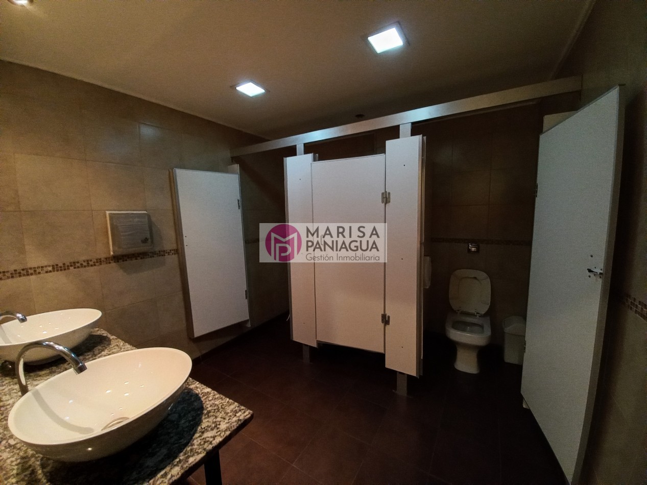 VENTA DE SALON/LOCAL  PARA EVENTOS