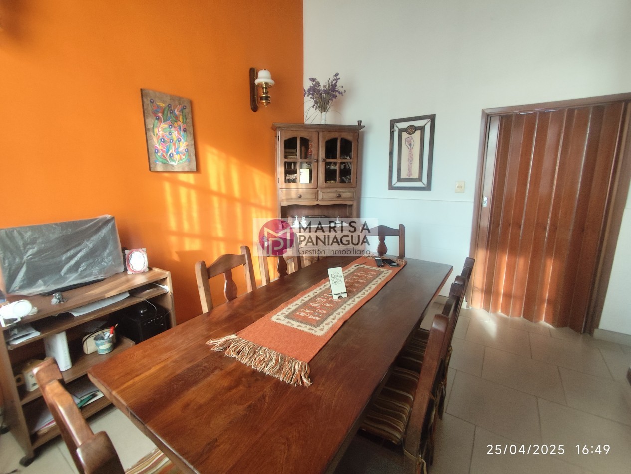 VENTA DE IMPECABLE CHALET
