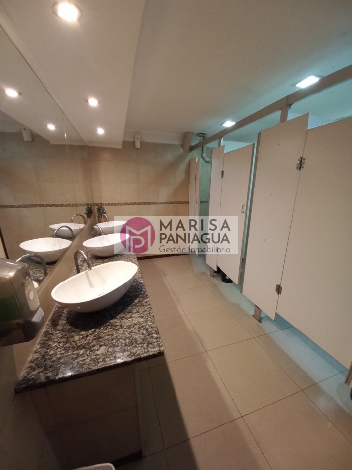 VENTA DE SALON/LOCAL  PARA EVENTOS