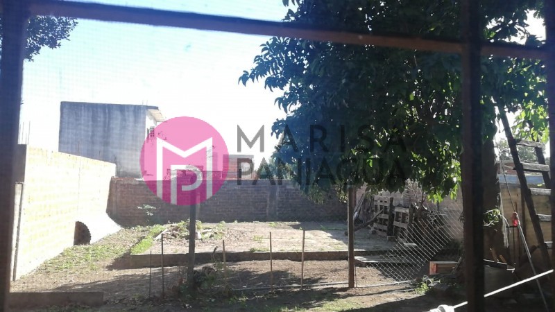 VENTA DE CASA SOBRE LOTE DE 580 mtr2