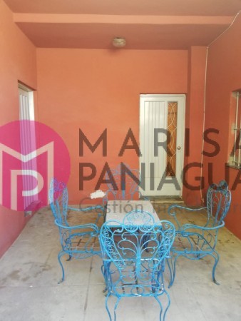 CASA A LA VENTA