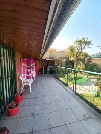 CASA 5 AMBIENTES