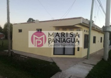 VENTA de LOCAL + DOS DEPARTAMENTOS